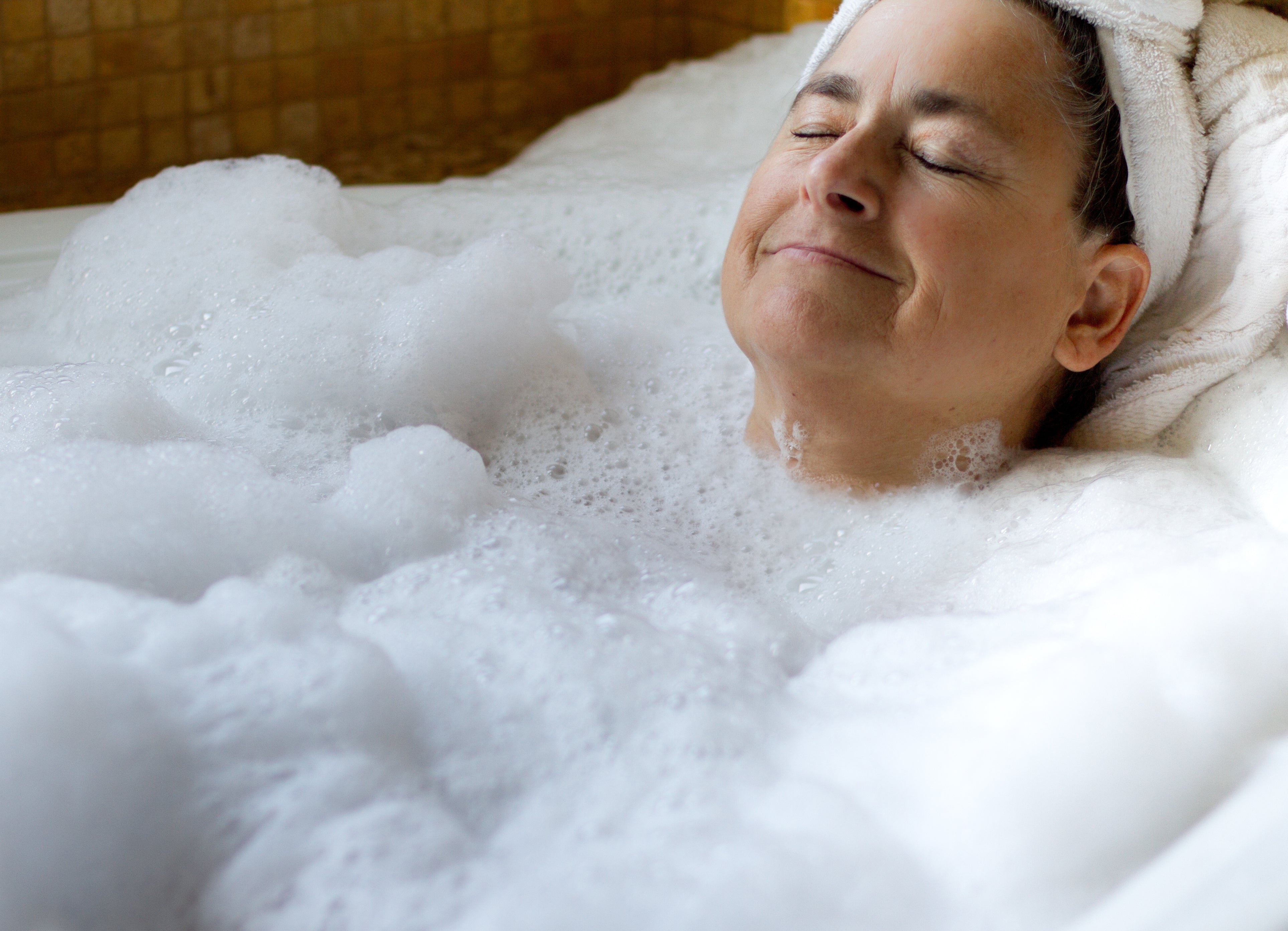 The Best Walk-in Tubs for Seniors in 2024